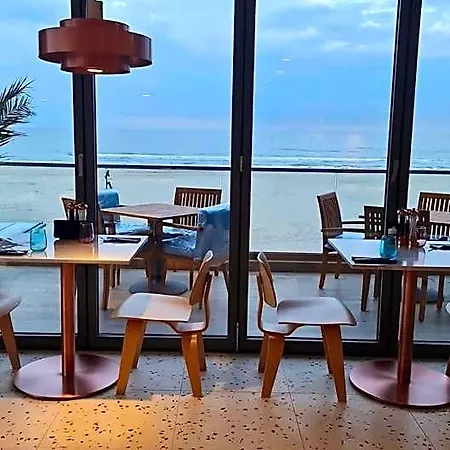 Hotel L&c By Zora Apartament,pe Plaja Constanţa