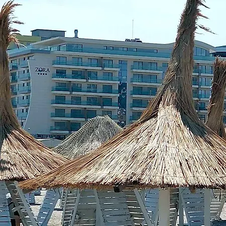 Hotel L&c By Zora Apartament,pe Plaja 3*