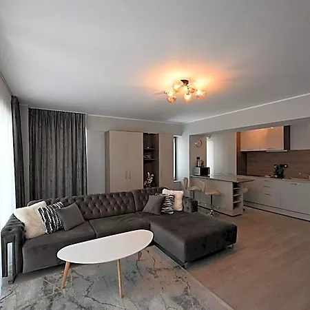 Hotel L&c By Zora Apartament,pe Plaja Constanţa