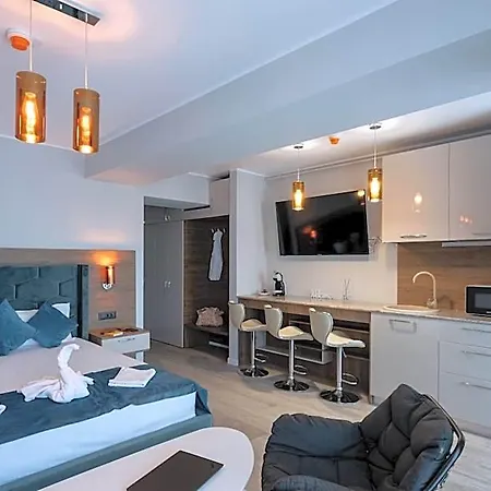 L&c By Zora Apartament,pe Plaja 3*
